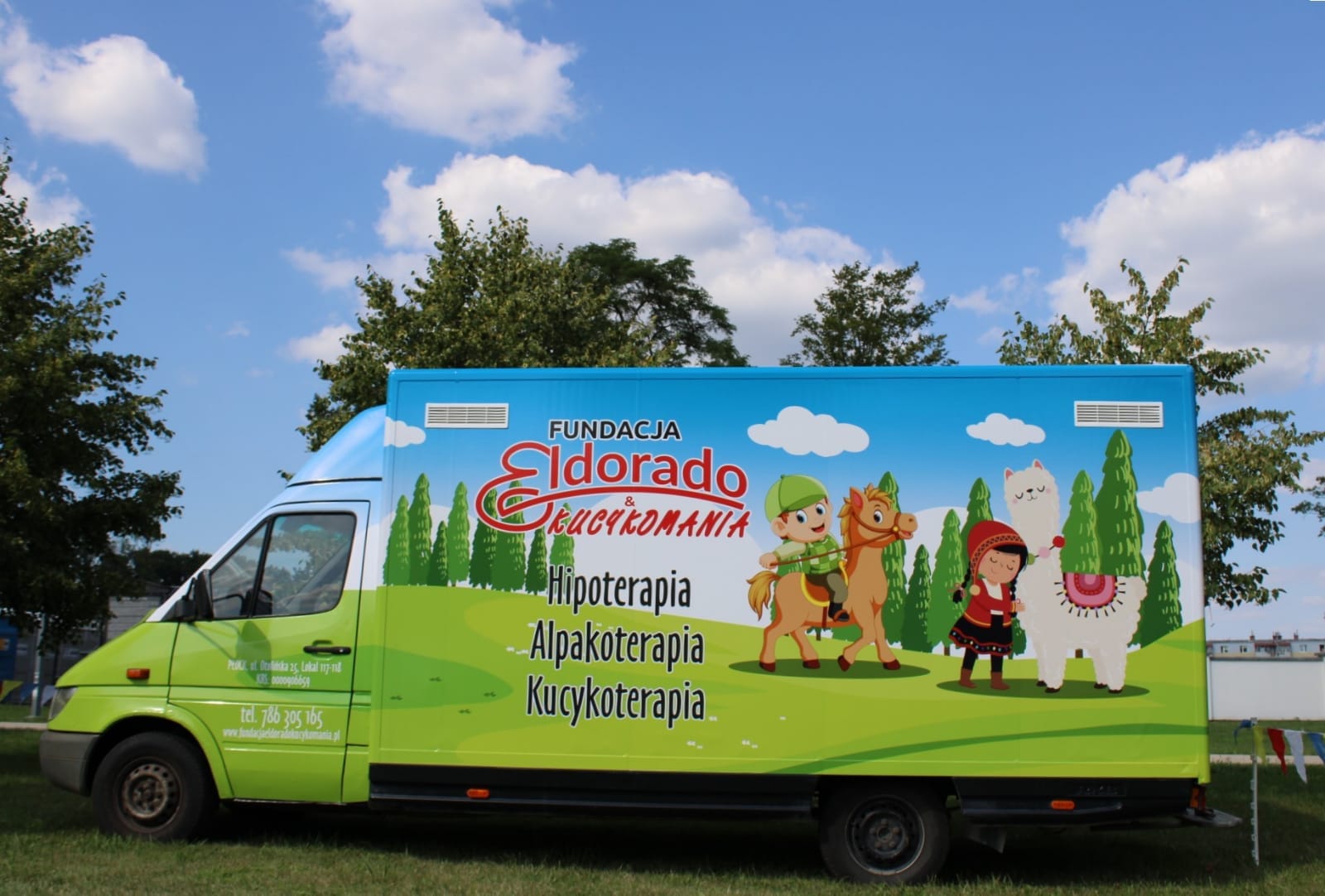 Bus fundacji — zajęcia mobilne